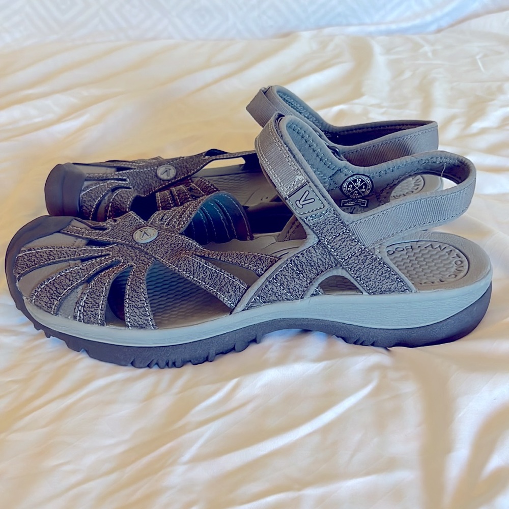 Keen Rose Women’s Hiking Sandals- size 12